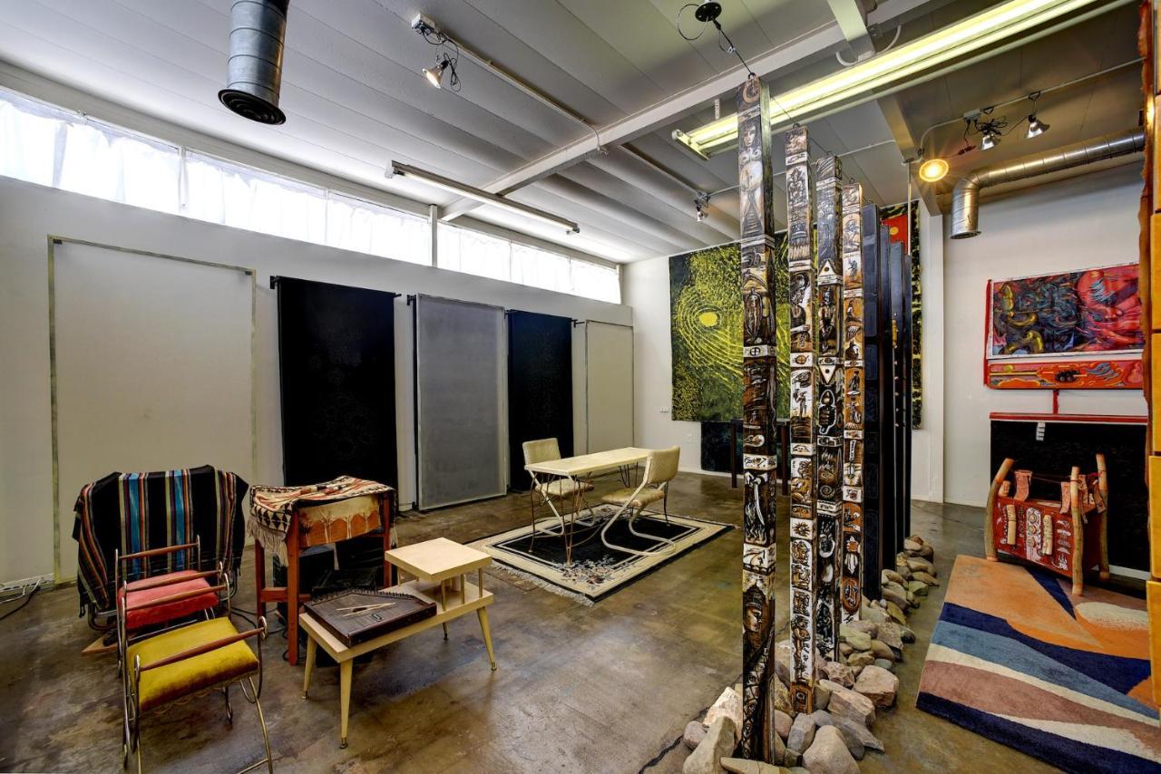 Space Castle: A 1950S Gas Station Transformed Into An Art Themed Wonderland Truth or Consequences Exterior foto